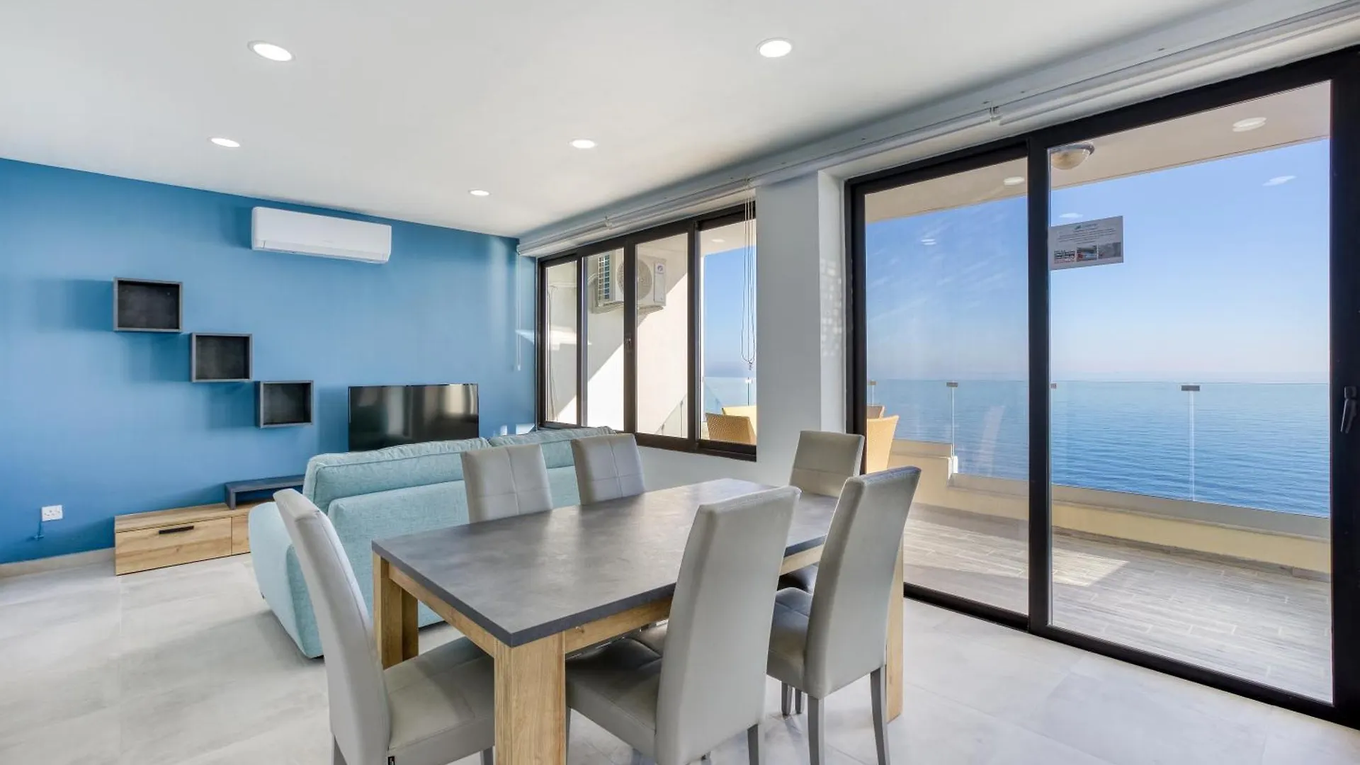 Seafront Sliema Apartment With Balcony & Sea Views By Jl