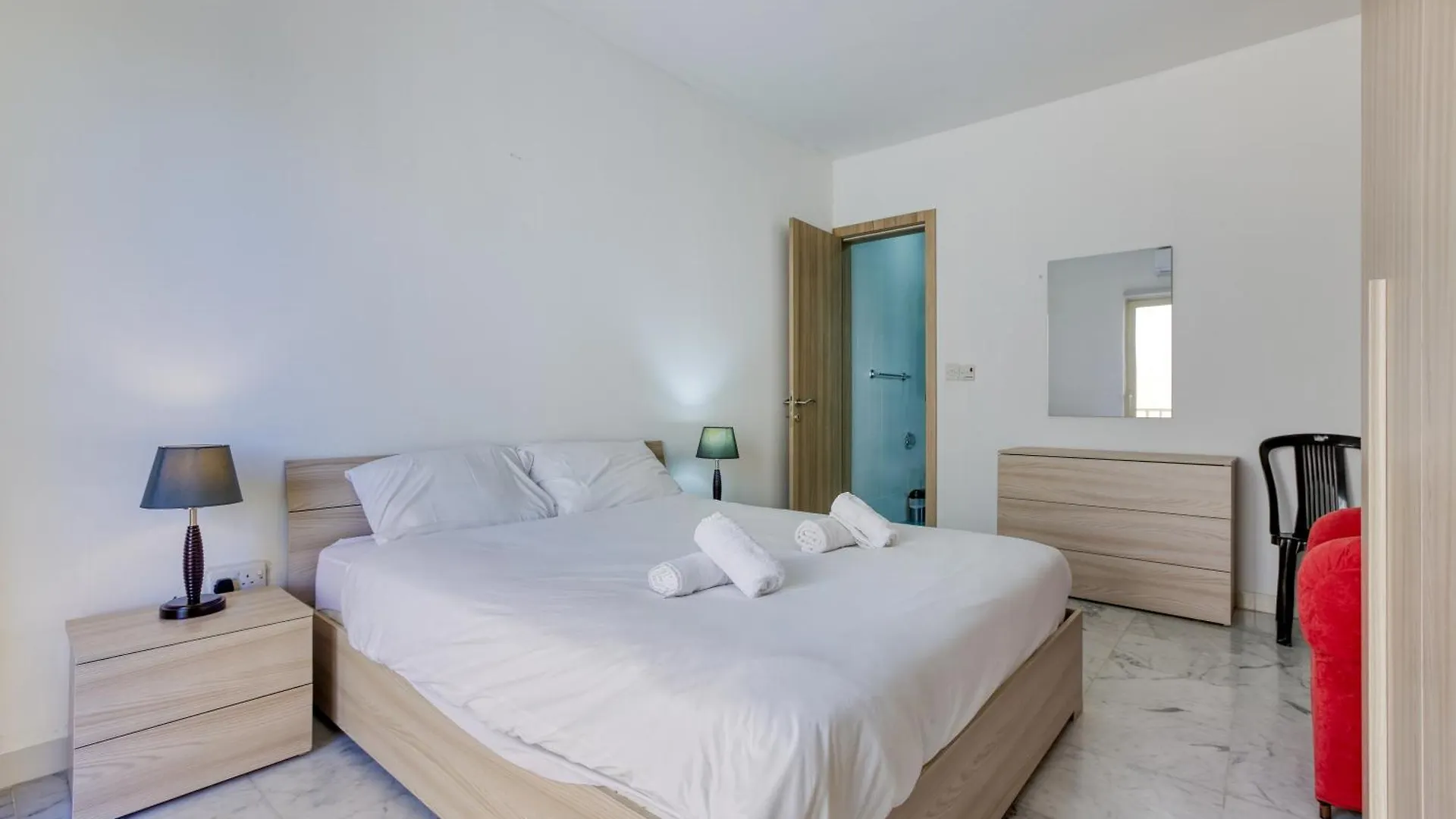 Seafront Sliema Apartment With Balcony & Sea Views By Jl Malte