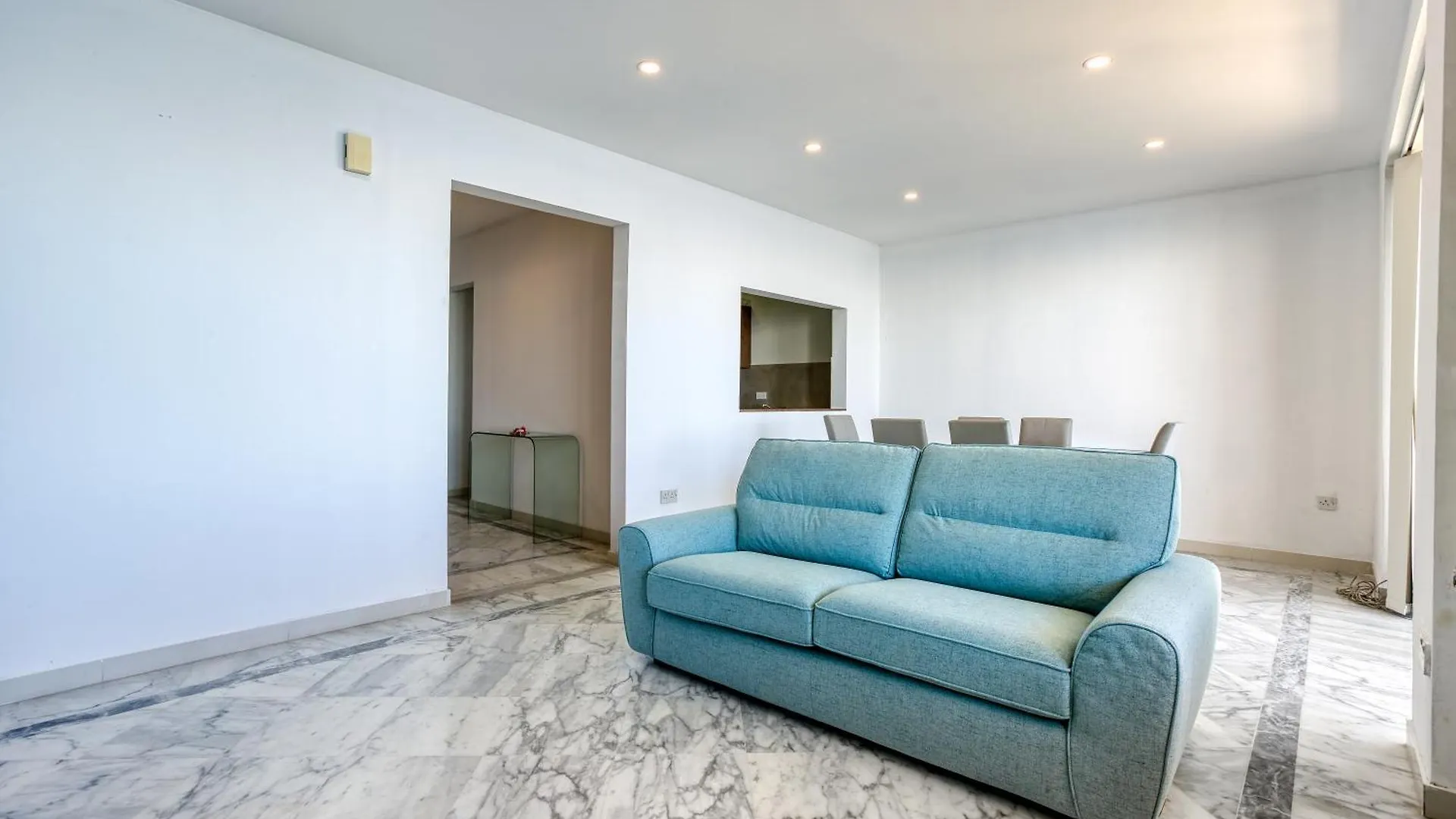 Seafront Sliema Apartment With Balcony & Sea Views By Jl