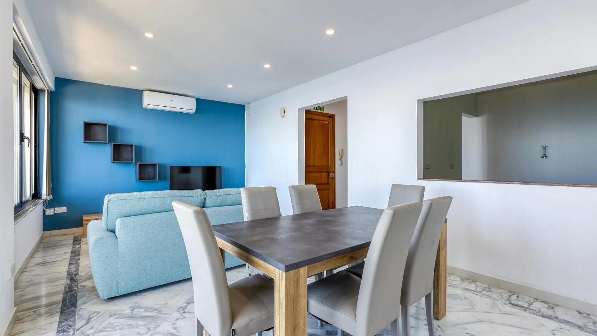 Seafront Sliema Apartment With Balcony & Sea Views By Jl