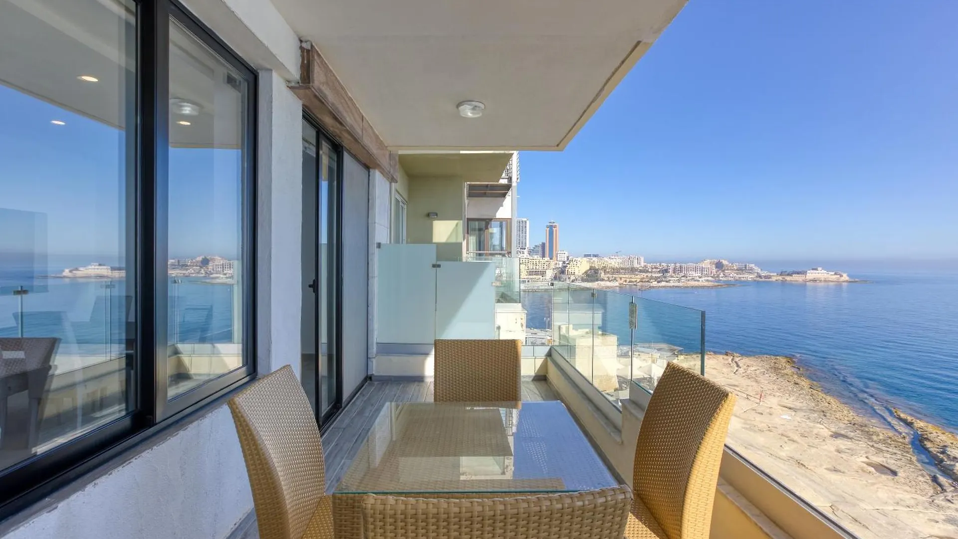 Seafront Sliema Apartment With Balcony & Sea Views By Jl