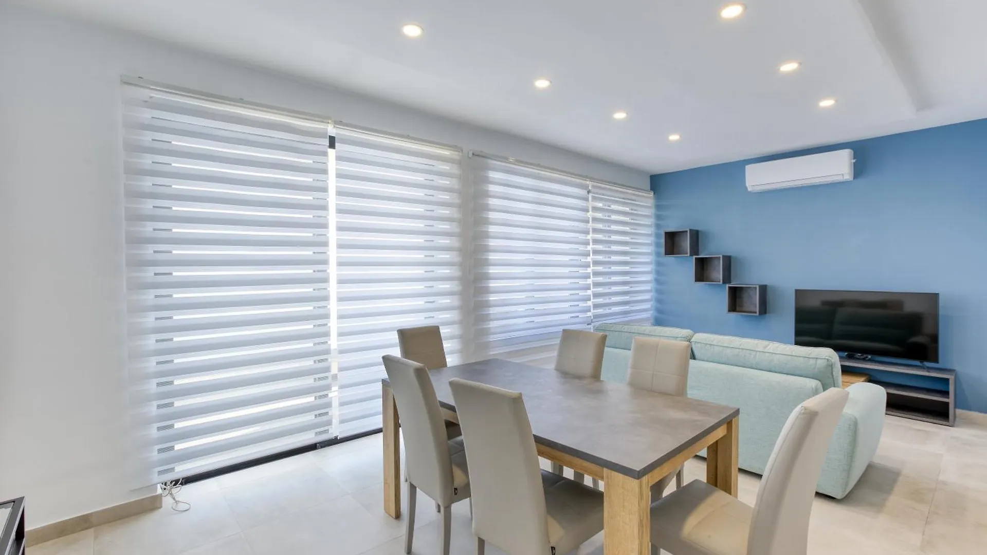 Seafront Sliema Apartment With Balcony & Sea Views By Jl